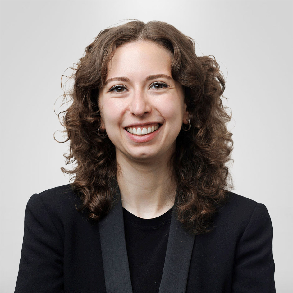 Zoe Dawson Headshot